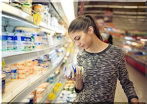 Allergy to food additives: symptoms and treatments