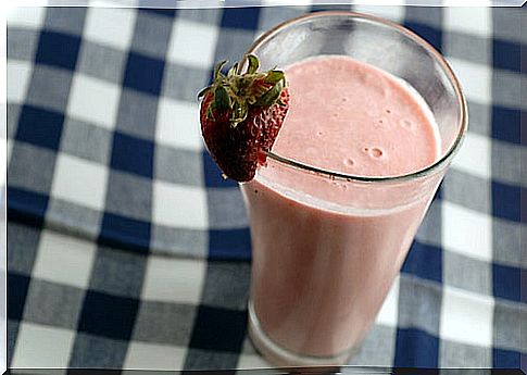 Strawberry milkshake 