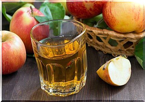 soothe heartburn with apple